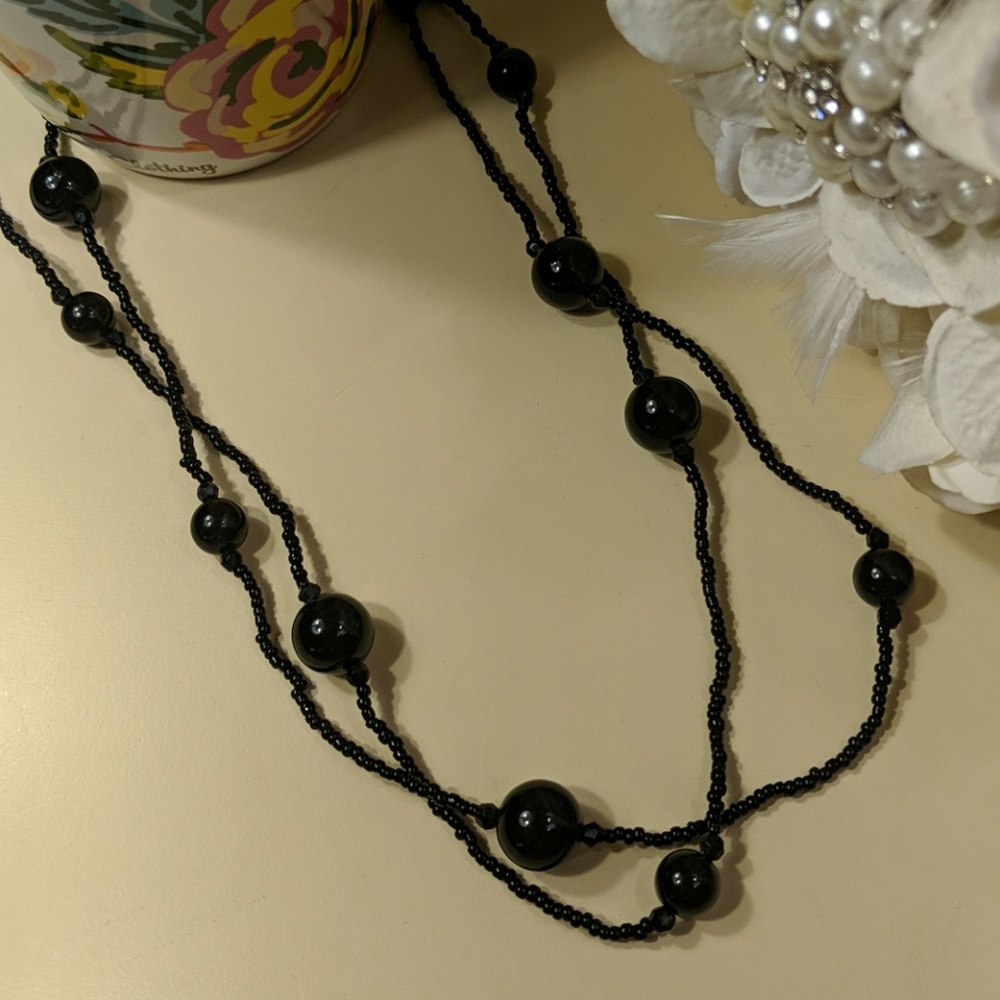 🖤 Long Black Beaded Necklace
